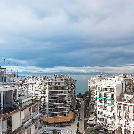 Penthouse Level 9, Nilie Hospitality Mgmt